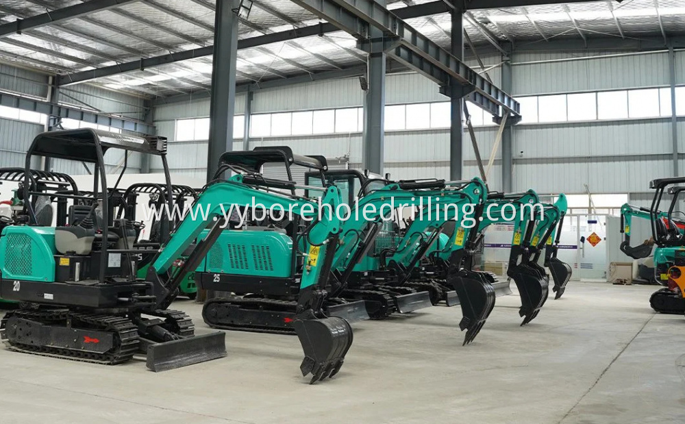 Crawler Hydraulic Farm Garden Diesel Mini Excavator Cheap Factory Price For Sale 6 Png